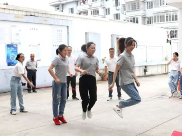 趣享運動(dòng)，喜迎亞運— —康宏電子第三屆員工運動(dòng)會(huì )